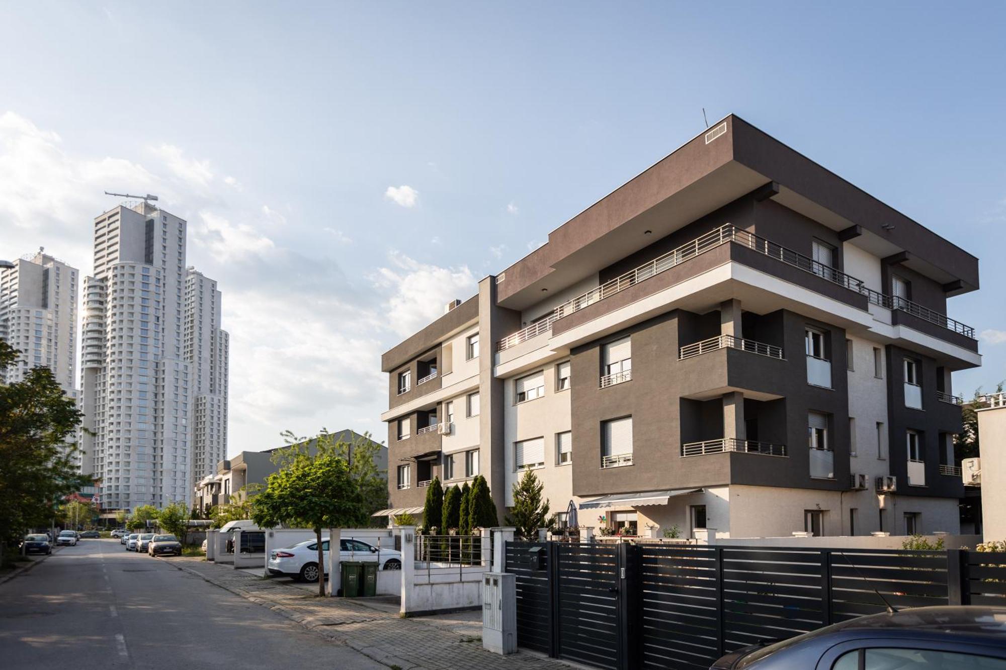 T20 Apartments Skopje Exteriör bild